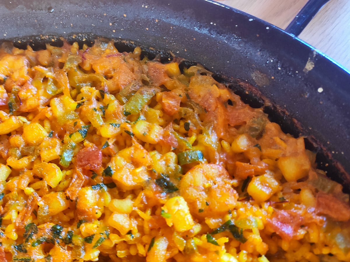 Arroz Pelao con langostino y calamar