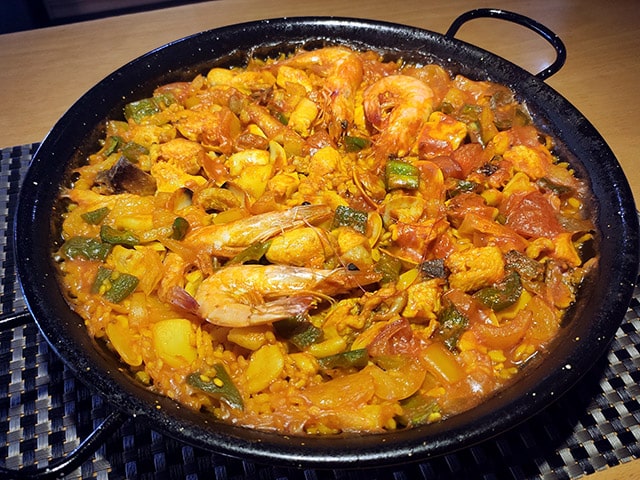 Paella Mixta