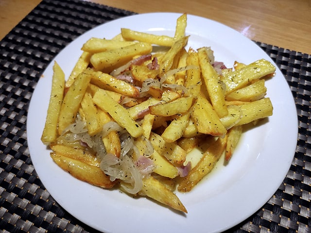 Patatas Encebolladas con Beicon